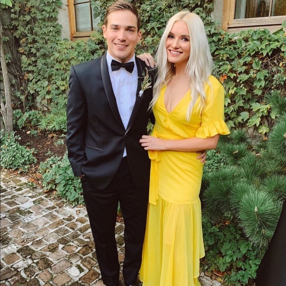 revolve Dresses & Skirts - Revolve Chrysanthemum Gown in Yellow